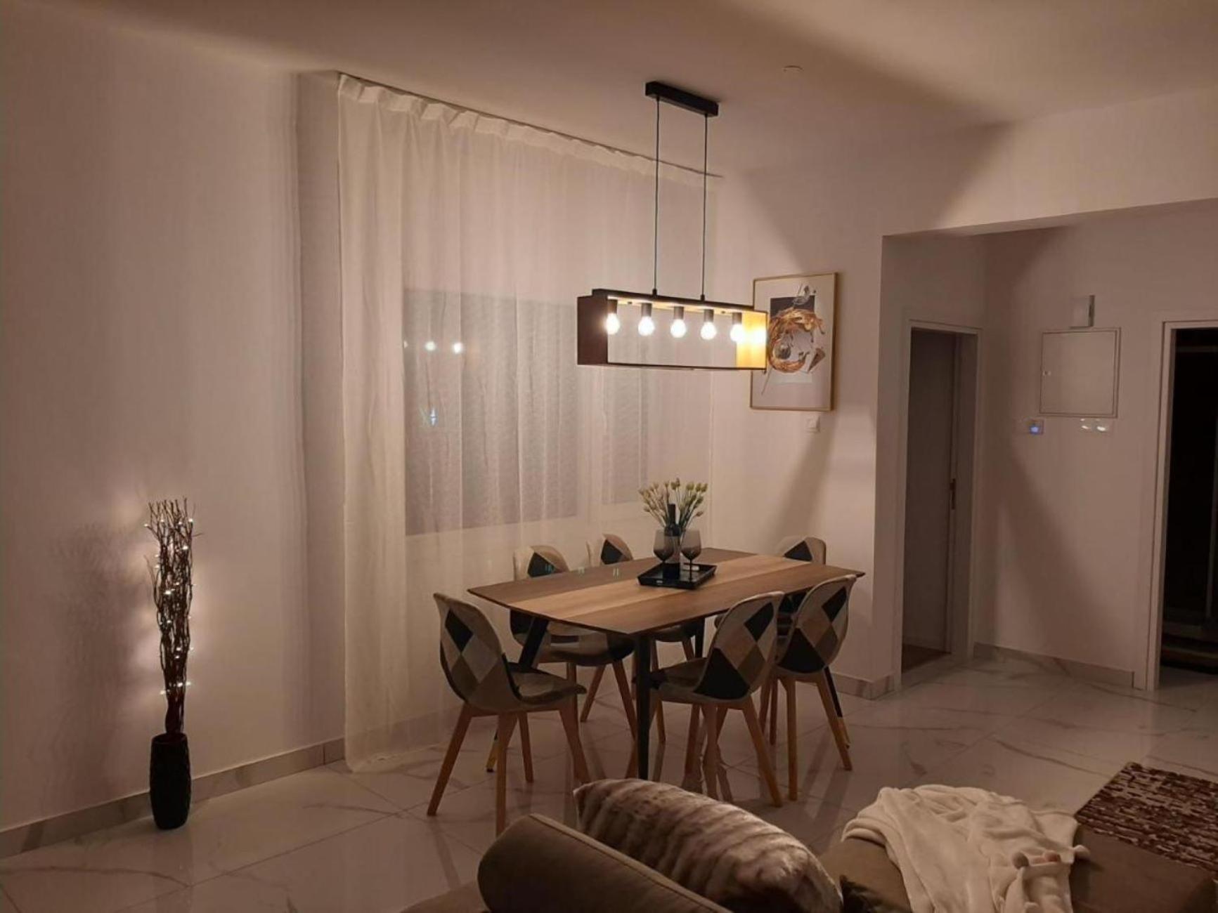 H&O Boulevard Breeze Apartment! Paphos ภายนอก รูปภาพ